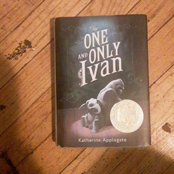 The one and only Ivan Hardcover - Picture 1 of 2